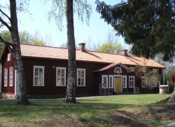 Klockargården, Backen