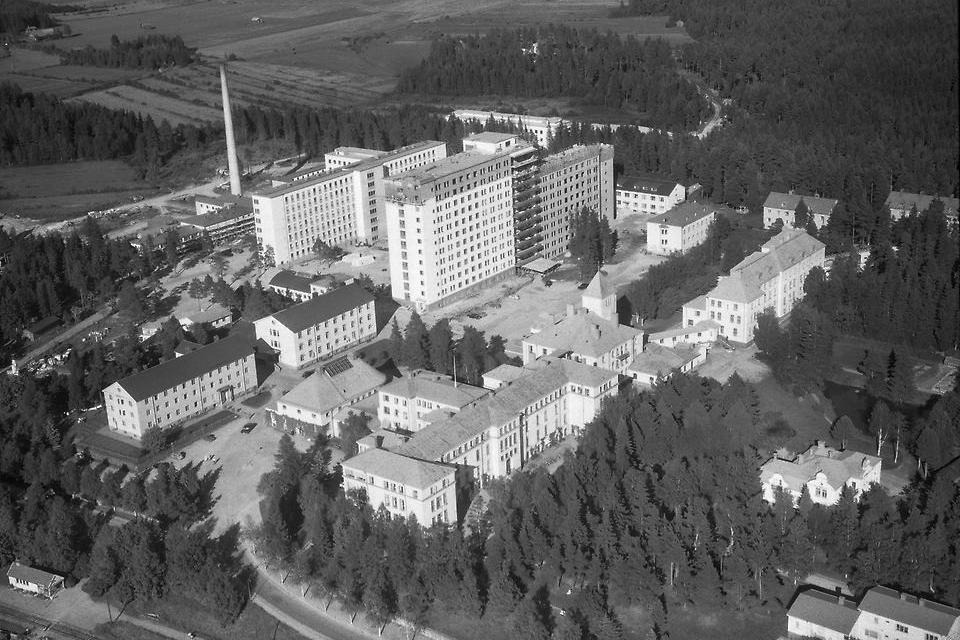 Lasarettsområdet 1958. Foto: AB Flygtrafik, Västerbottens museum.