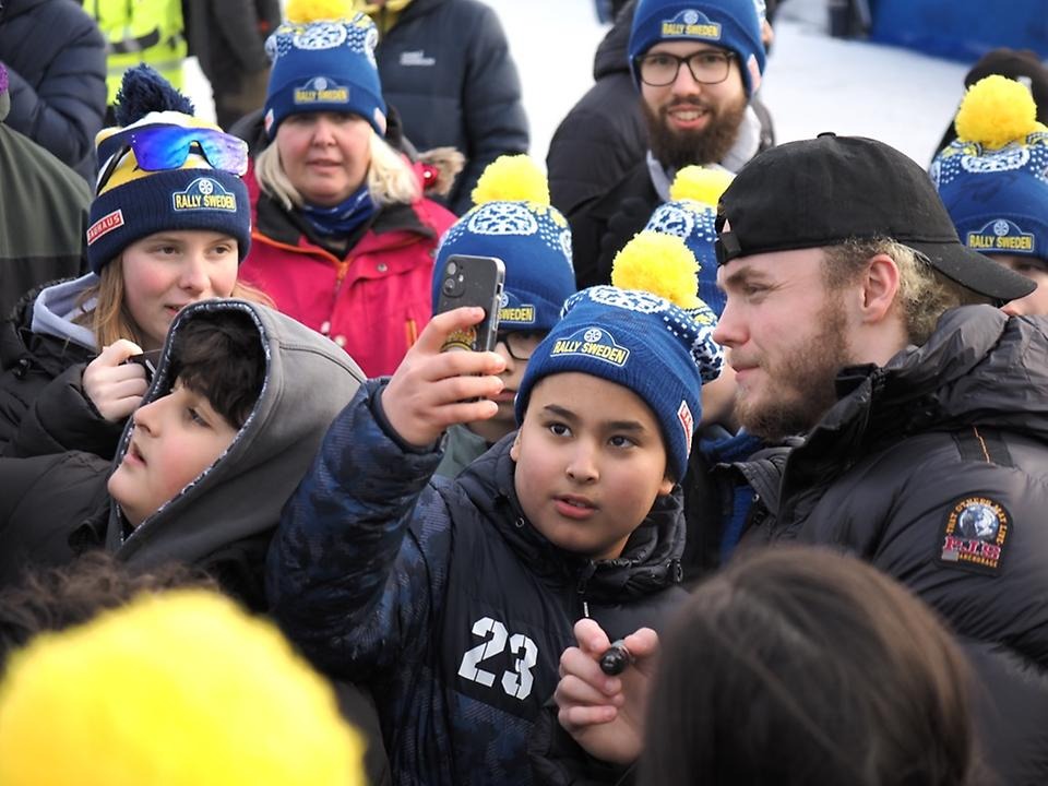 Elever fick möta Oliver Solberg. Foto: Umeå kommun